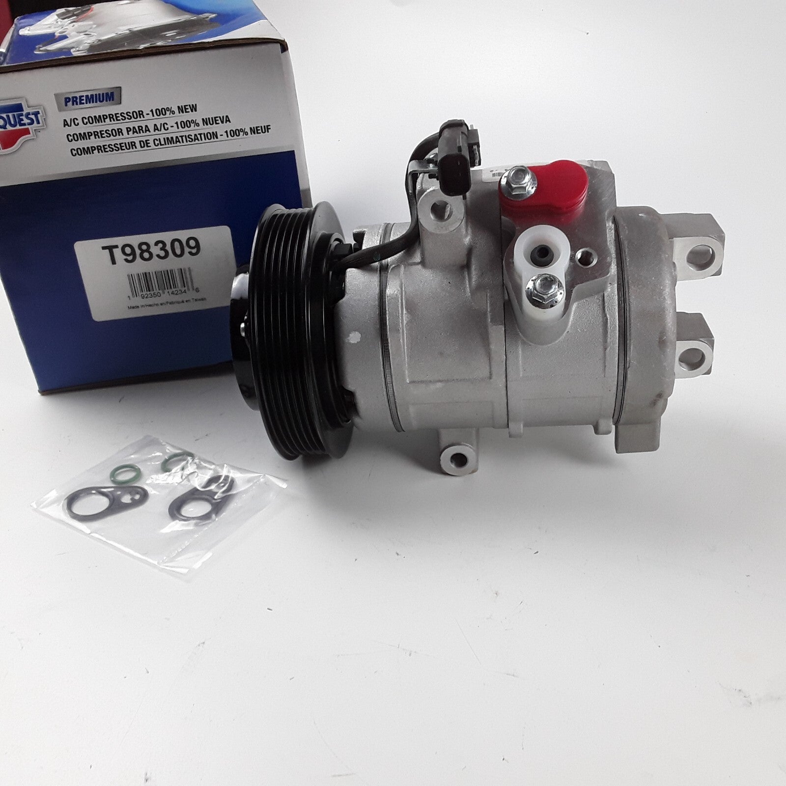 Carquest T98309 A/C Compressor Fits Chrysler 300 Dodge Charger Magnum 2006-2010