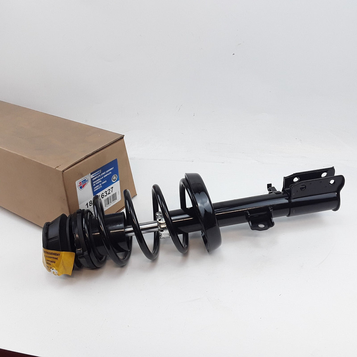 Front Right Strut & Coil Spring Fits Saturn LS L100 LS1 L300 L200 LW1 2000-2004