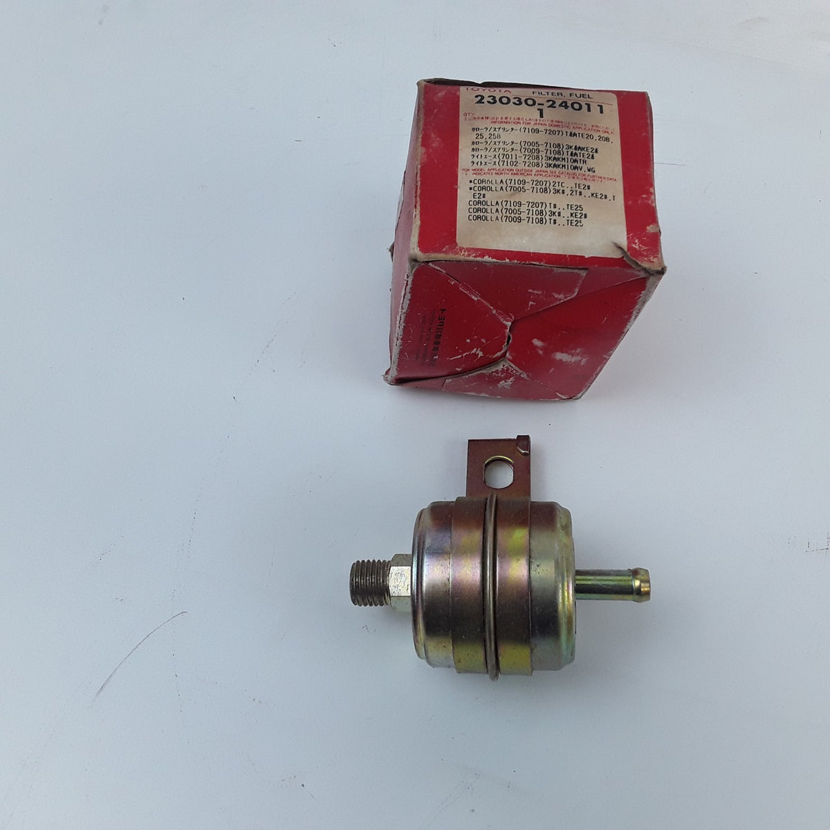 Genuine Toyota 23030-24011 Fuel Filter Assembly Fits Toyota Corolla,Land Cruiser