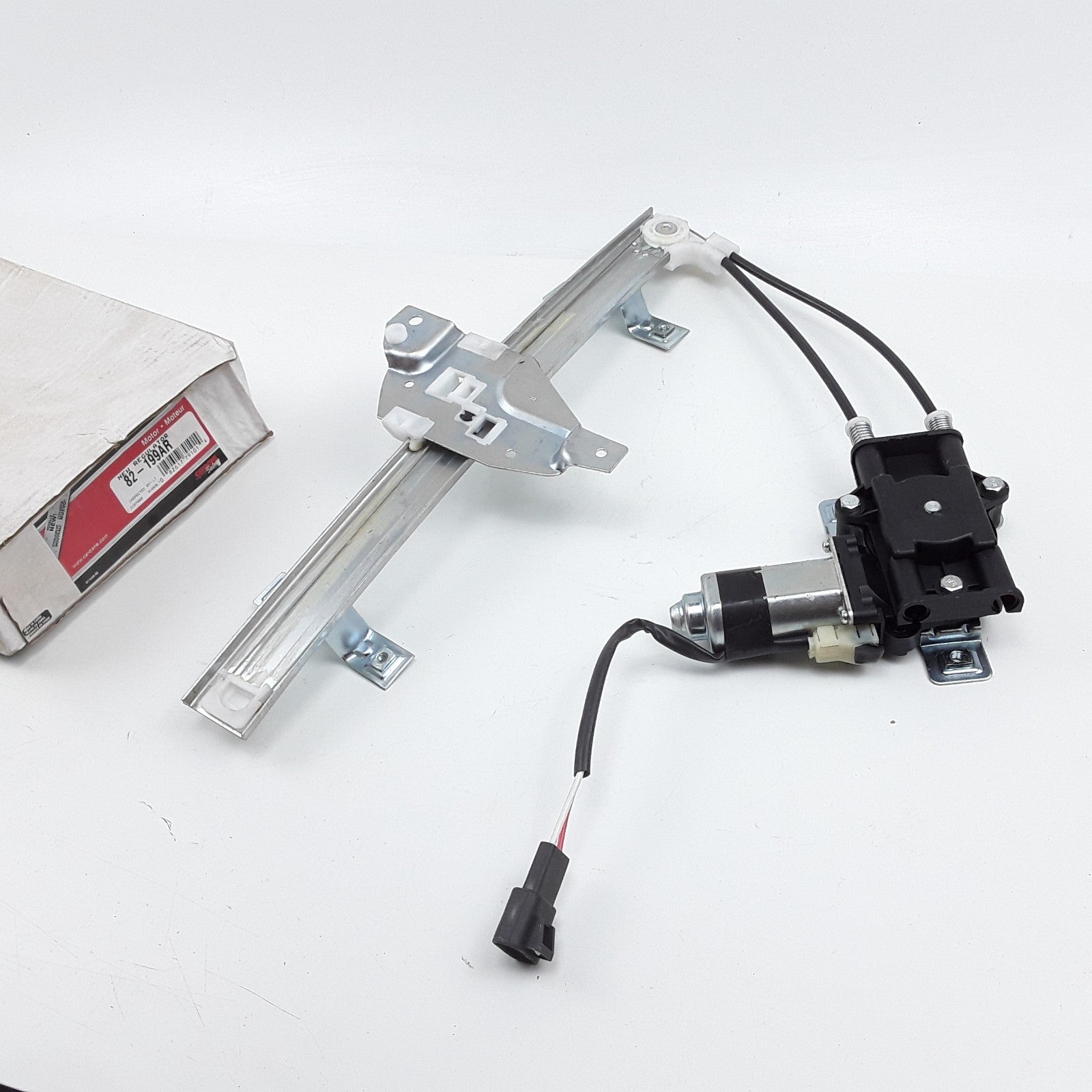 Rear Right Power Window Motor Regulator For Buick Regal 1997 1998 1999 2000-2004
