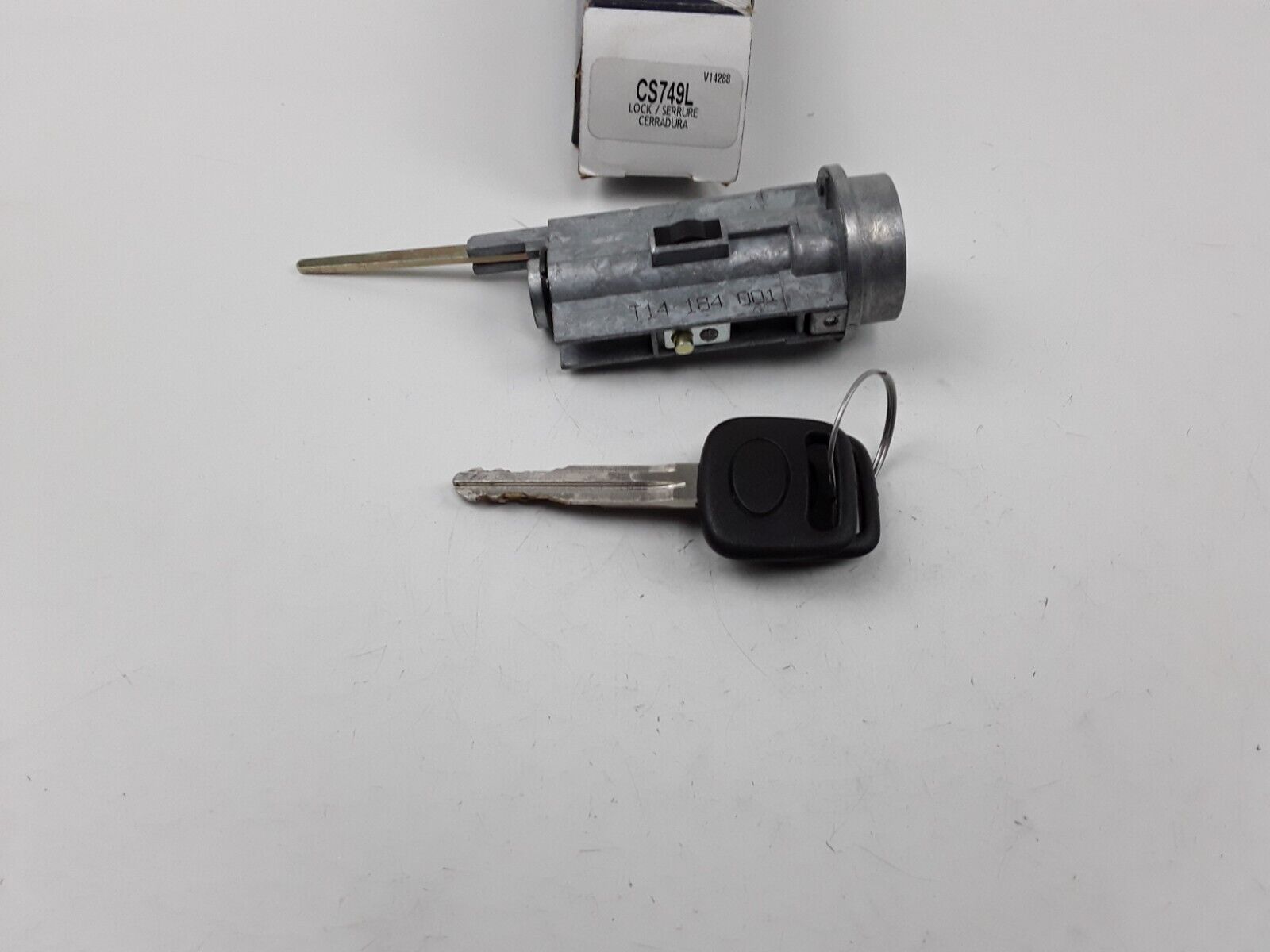 Ignition Lock Cylinder For Toyota Tacoma 1996 1997 1998 1999 2000 2001 2002 2003 - HotCarParts