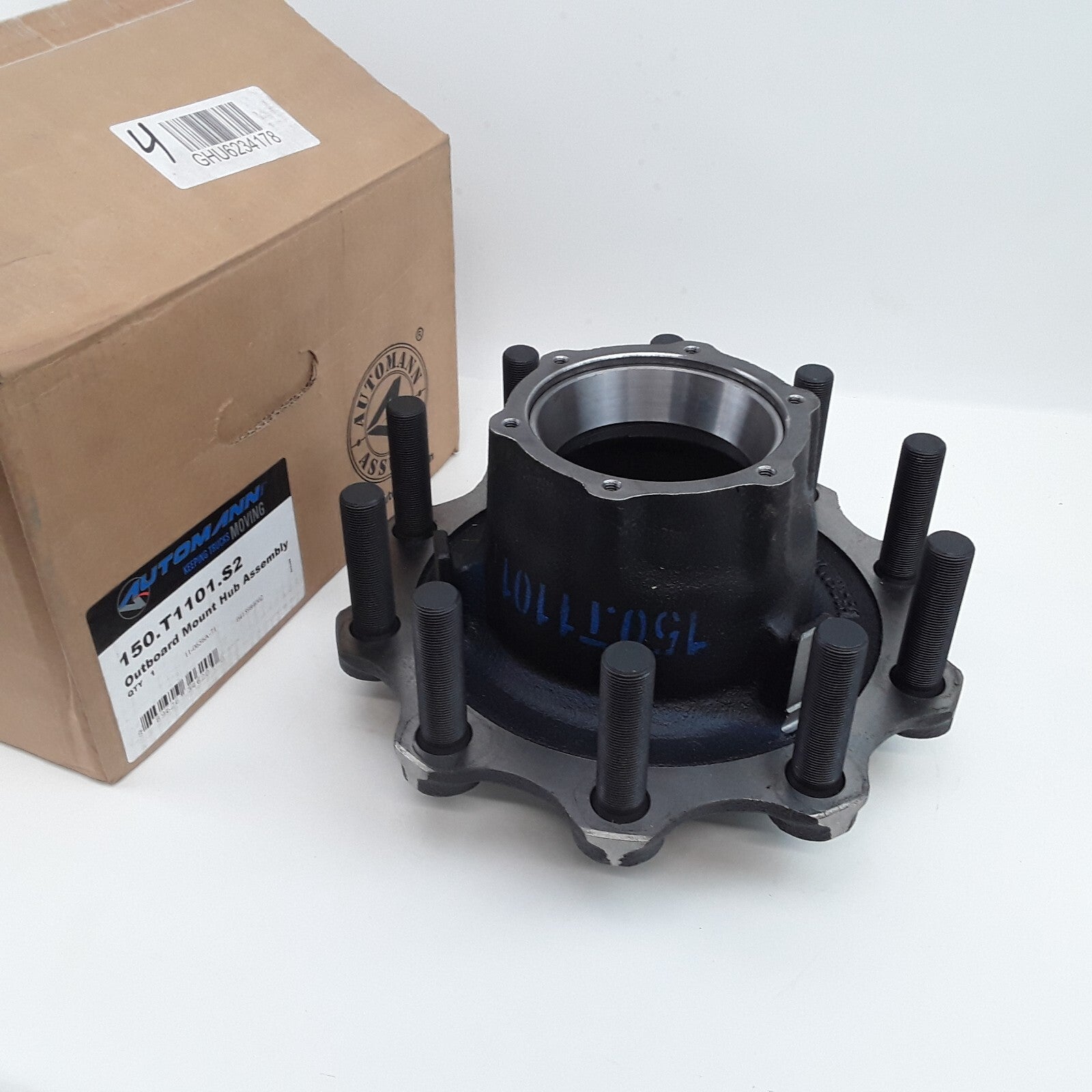 Automann 150.T1101.S2 Truck WEBB Style Outboard Mount Hub Assembly