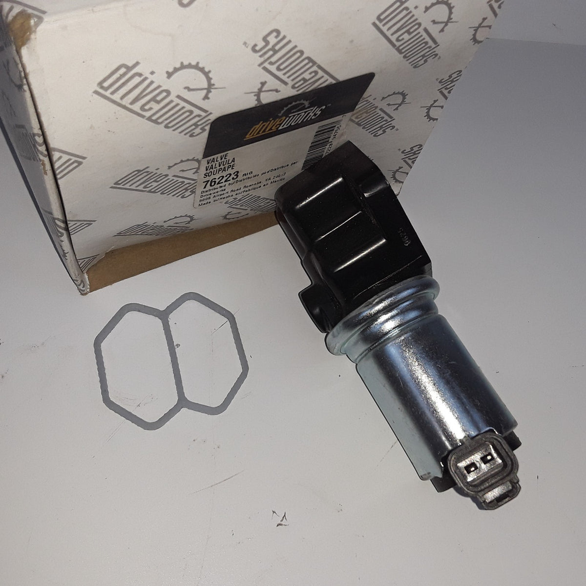 Idle Air Control Valve Fits Mazda Tribute Mercury Sable Ford Taurus (2000-2006)