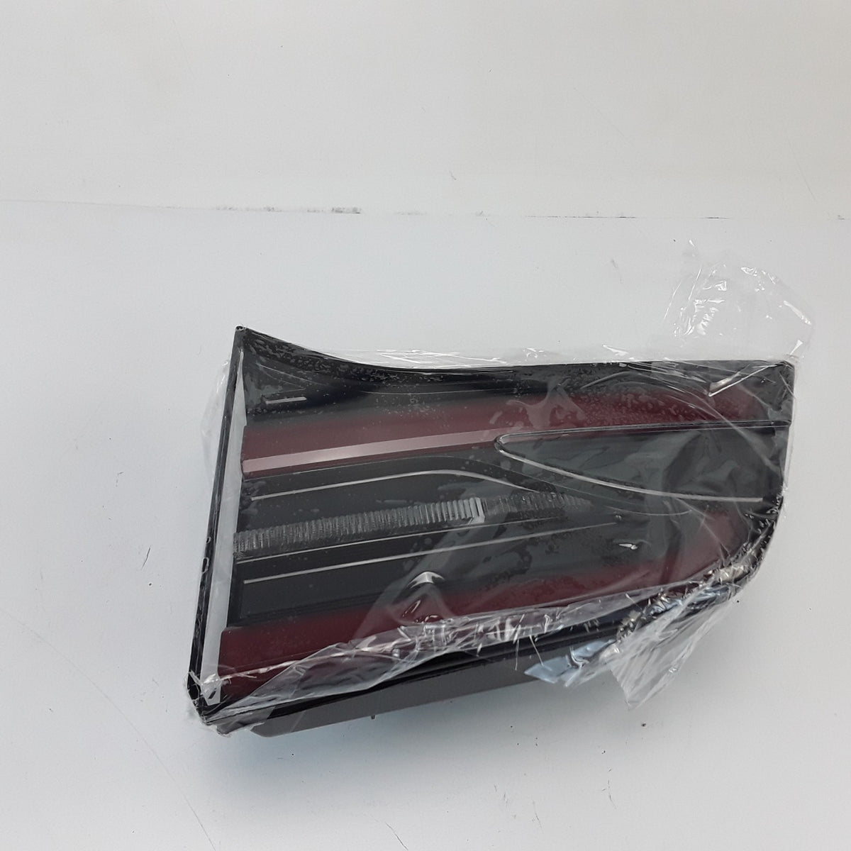Right Liftgate Tail Light For Tesla Model X 1565493-00-C