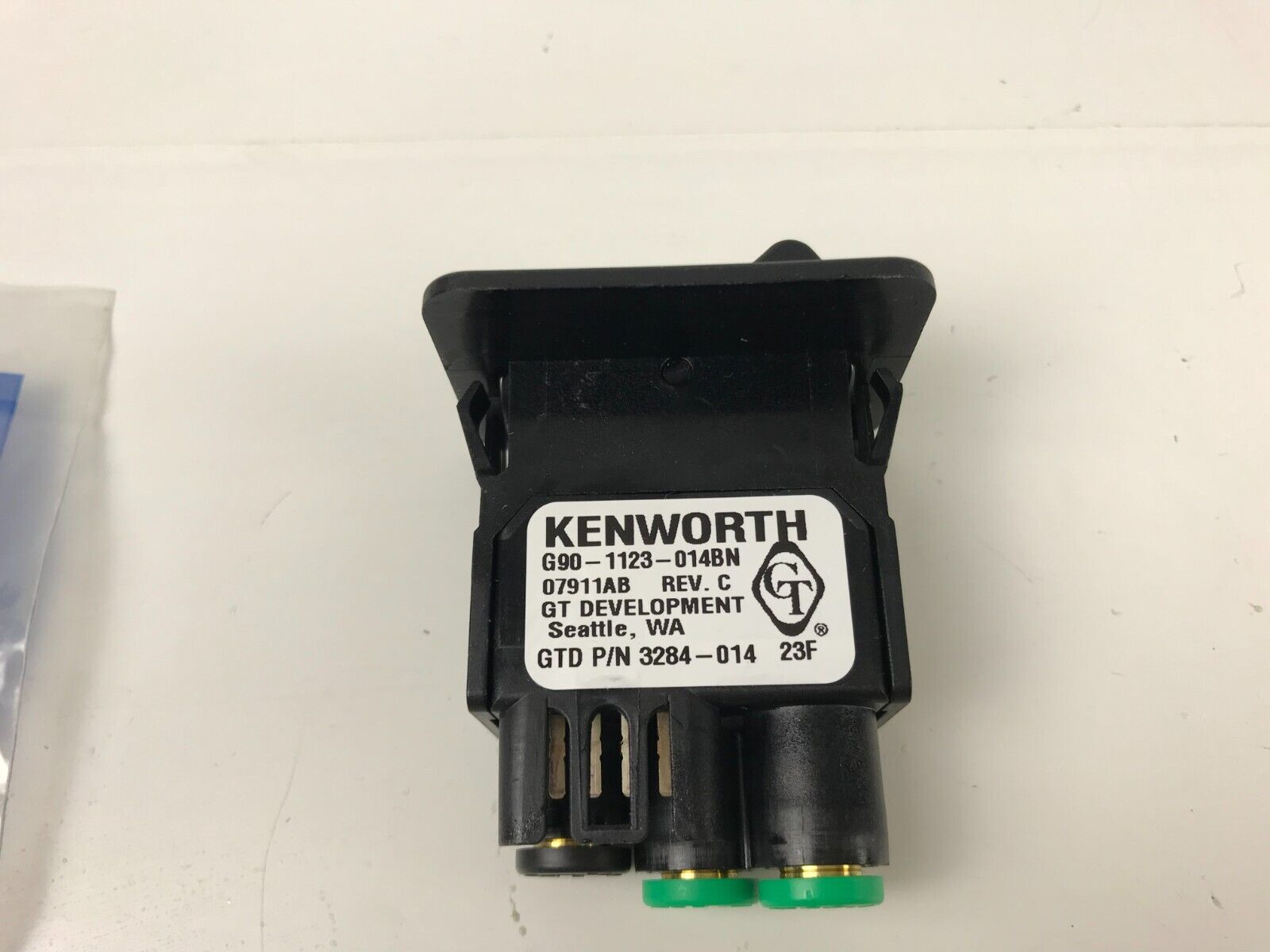 PACCAR G90-1123-014BN DV, Kingpin Release Air Track Switch 3284-014 for Kenworth - HotCarParts