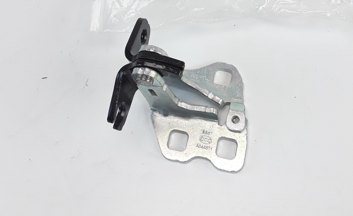Tesla Model 3 2017-2023 LH Front Lower Door Hinge Assembly 1101037-00-G Genuine