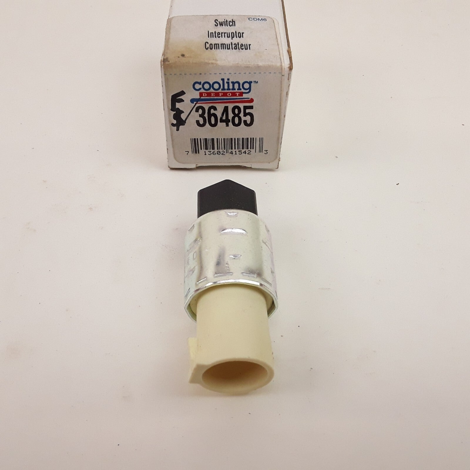 A/C Clutch Cycle Pressure Switch Fits Nissan Quest 2002 Lincoln Town Car 2001 07