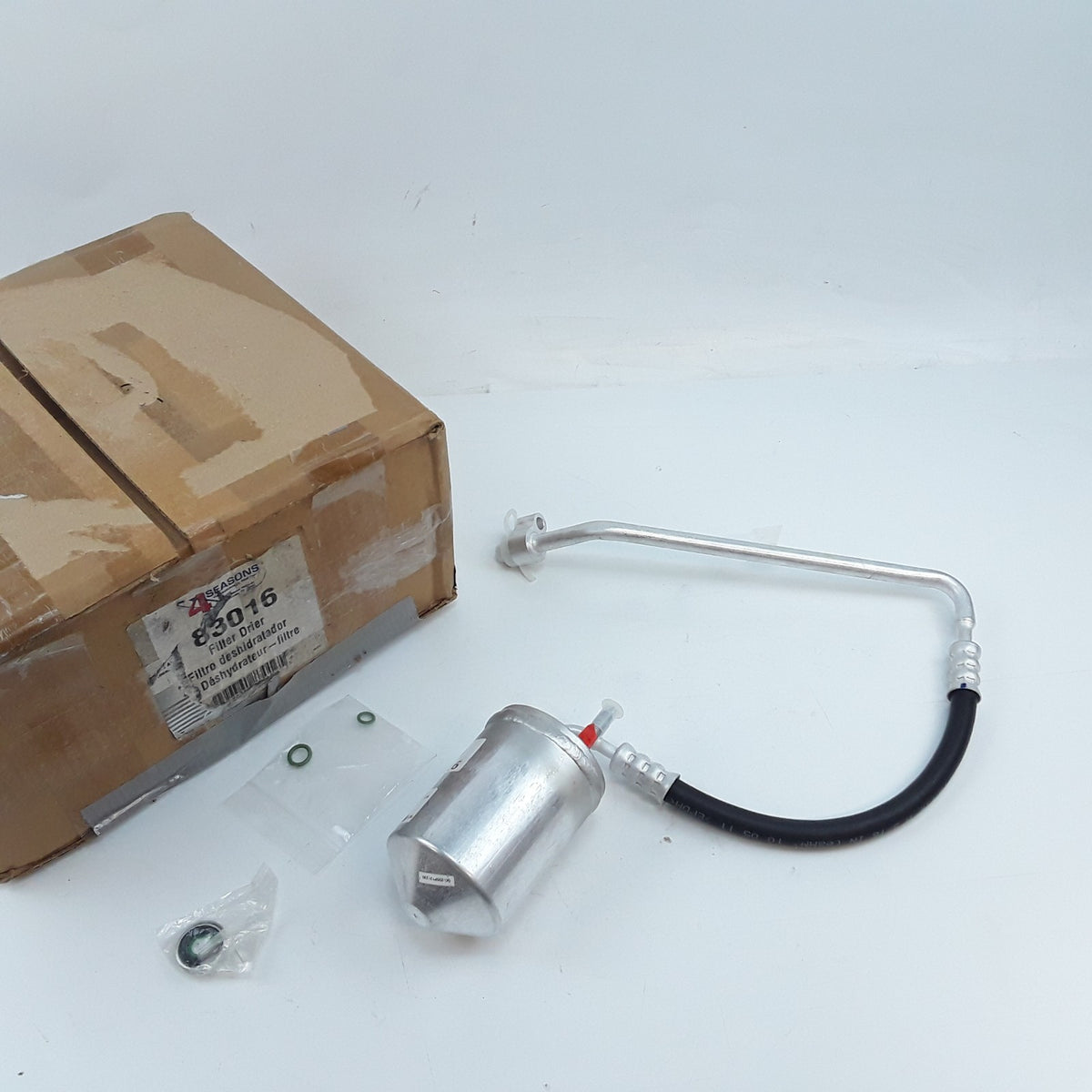 Filter Drier with Hose Fits Mercury Montego Ford Freestyle Five Hundred 2005