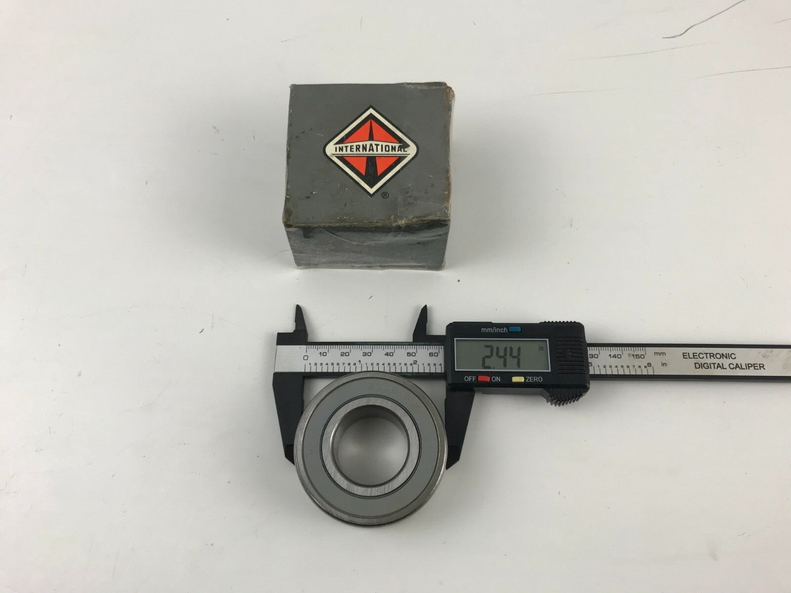 GENUINE OEM International 3004456C1 Bearing Pilot Flywheel 62934100150 FAST SHIP