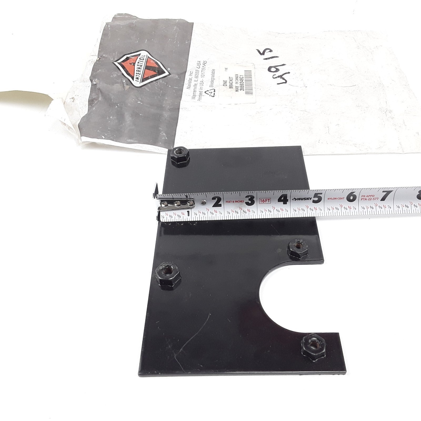 International 3559348C1 Trailer Receptacle Socket Bracket For Navistar Trucks