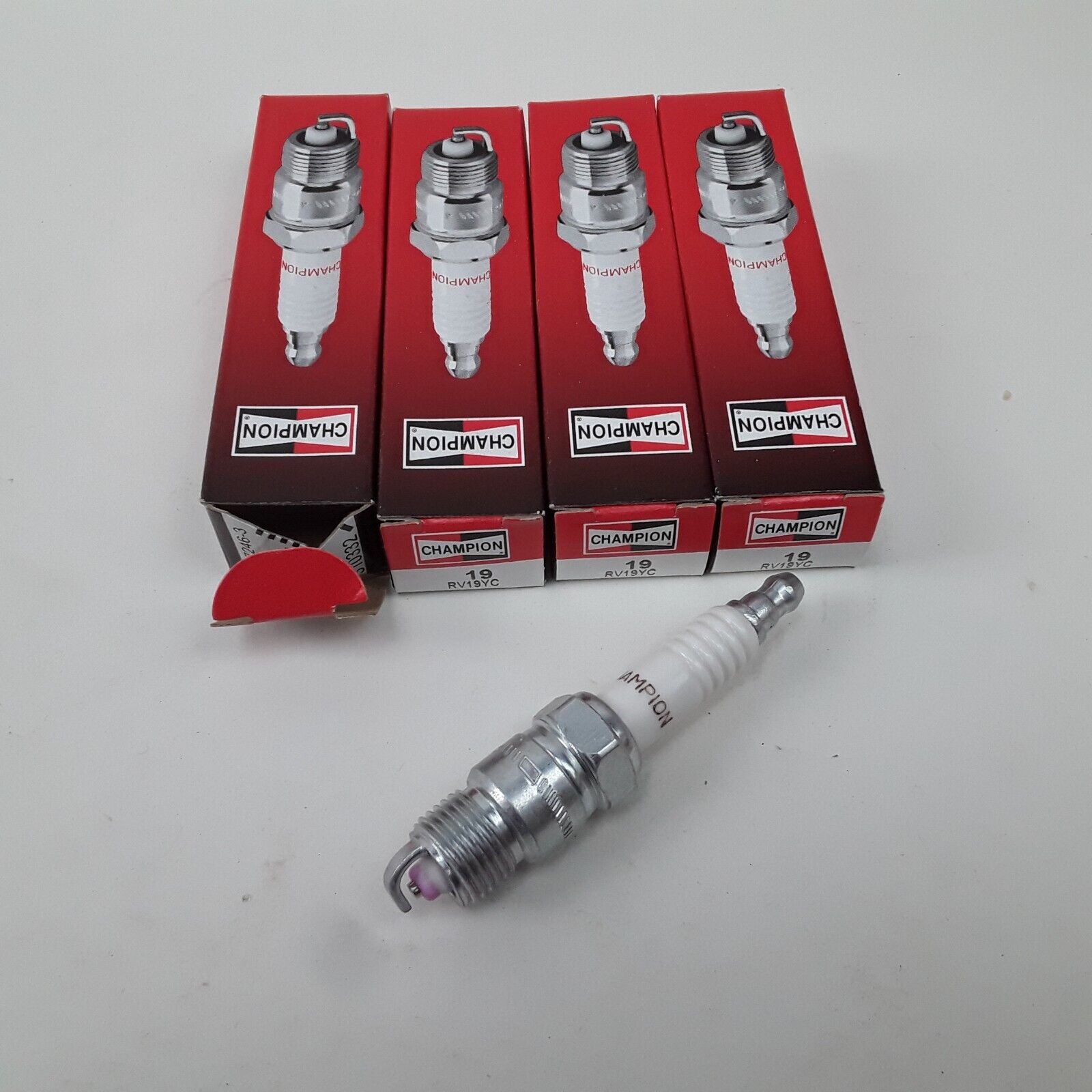 Set of 4 Champion RV19YC Spark Plug Fits Oldsmobile Pontiac Chevrolet