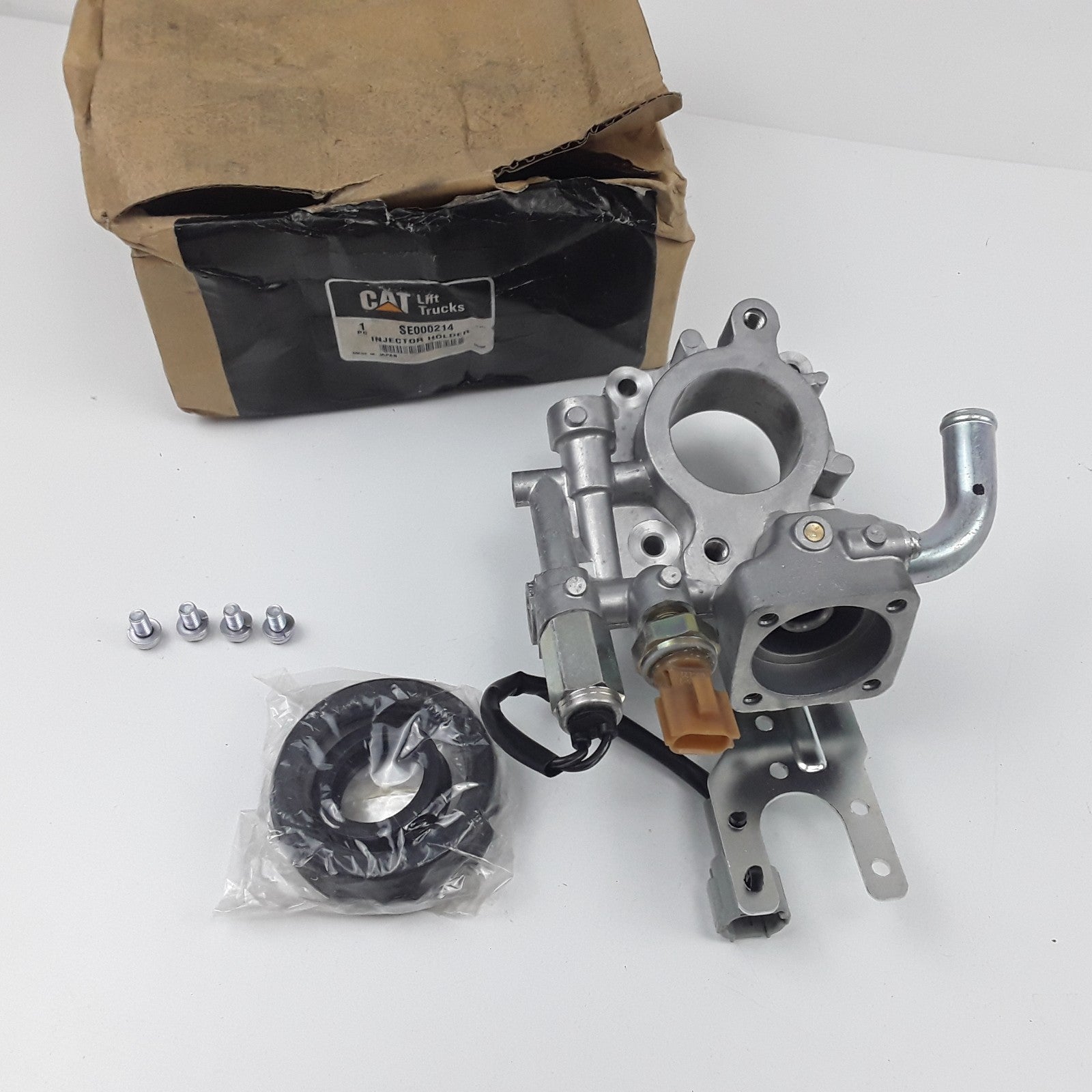 CAT SE000214 Injector Holder For Forklifts Replaces 91H20-07260, 91H2007260