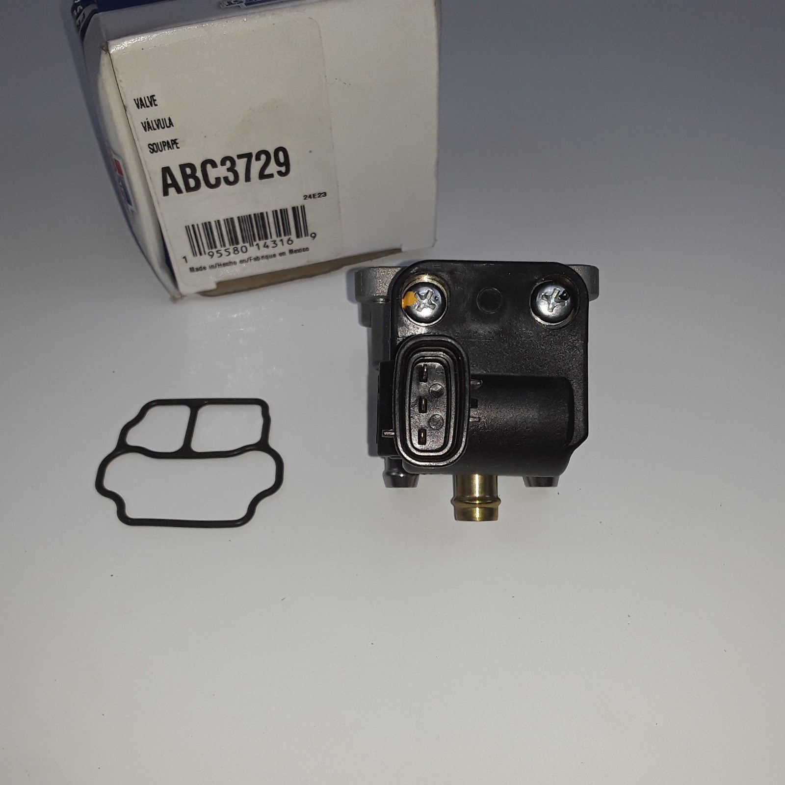 Idle Air Control Valve For Toyota Celica RAV4 Camry 1994 1995 1996 1997-2000