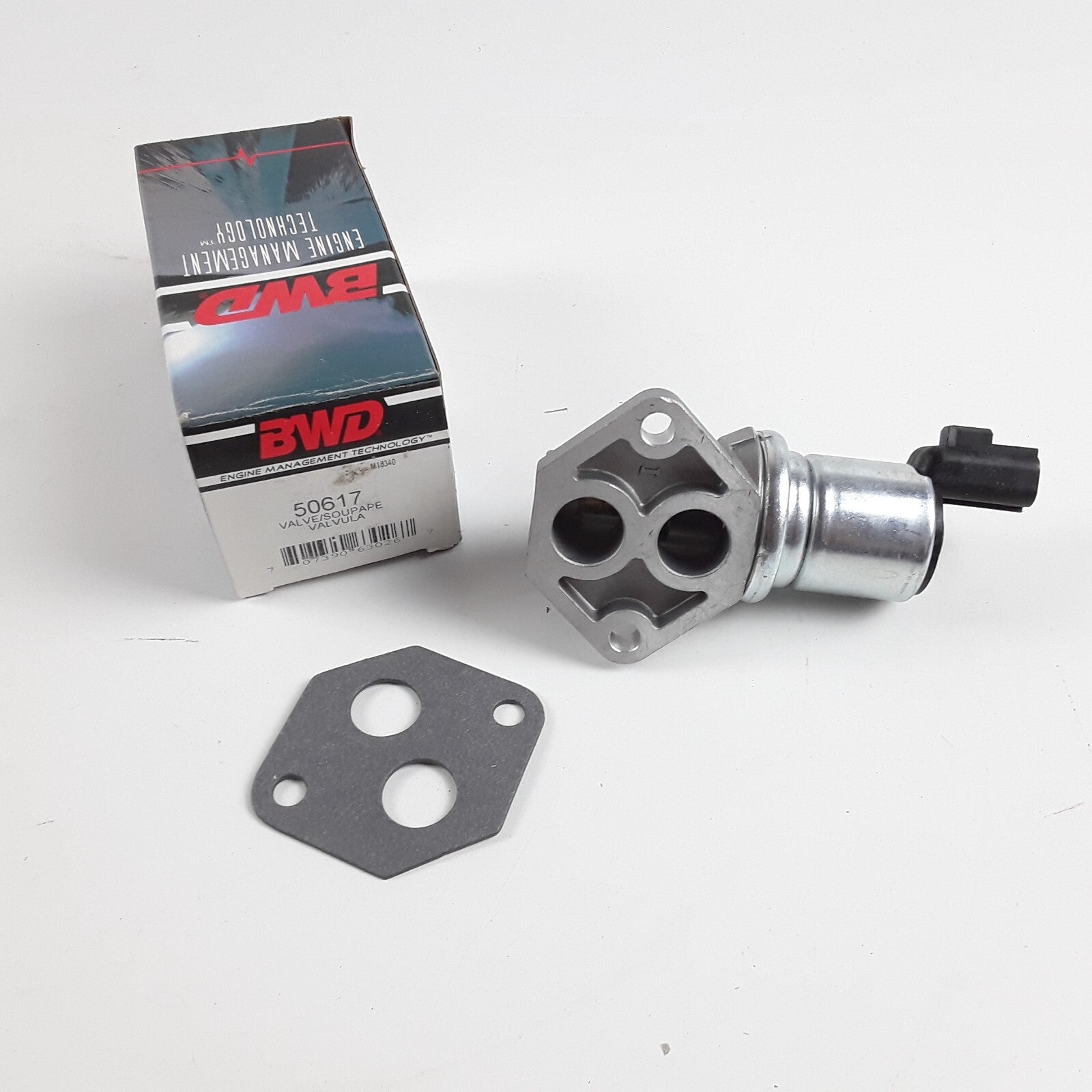 Fuel Injection Idle Air Control Valve Fits Ford Expedition 04 Ford F-250 2002-04