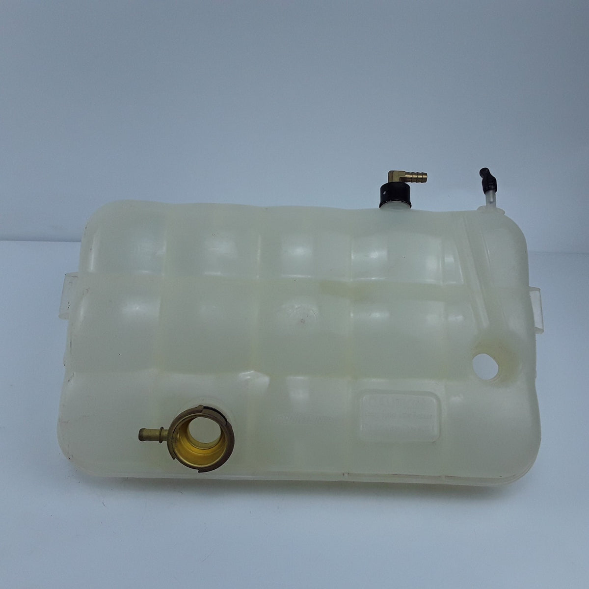 Freightliner 05-29645-001 Coolant Reservoir Assembly Fits Freightliner Trucks