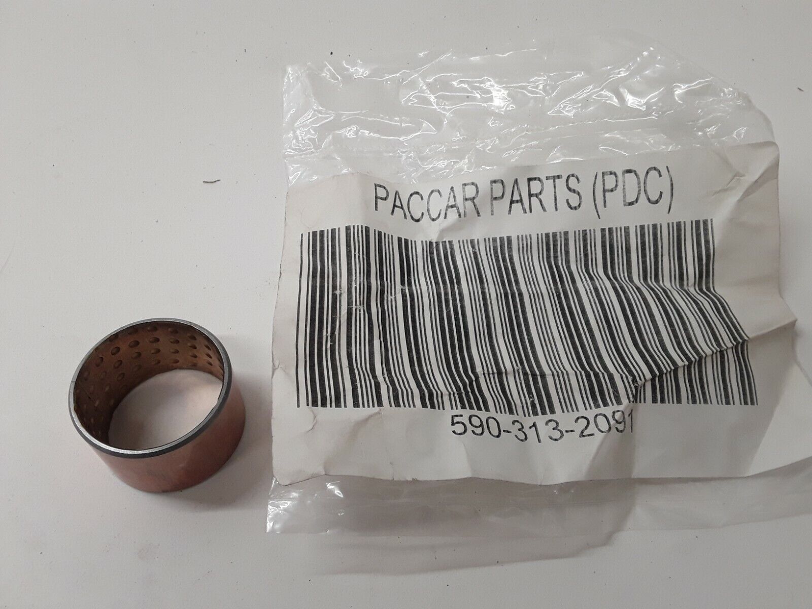 590-313-2091 FREIGHTLINER SLEEVE BUSHING PACCAR SIS-590-313-2091 FREE SHIPPING - HotCarParts