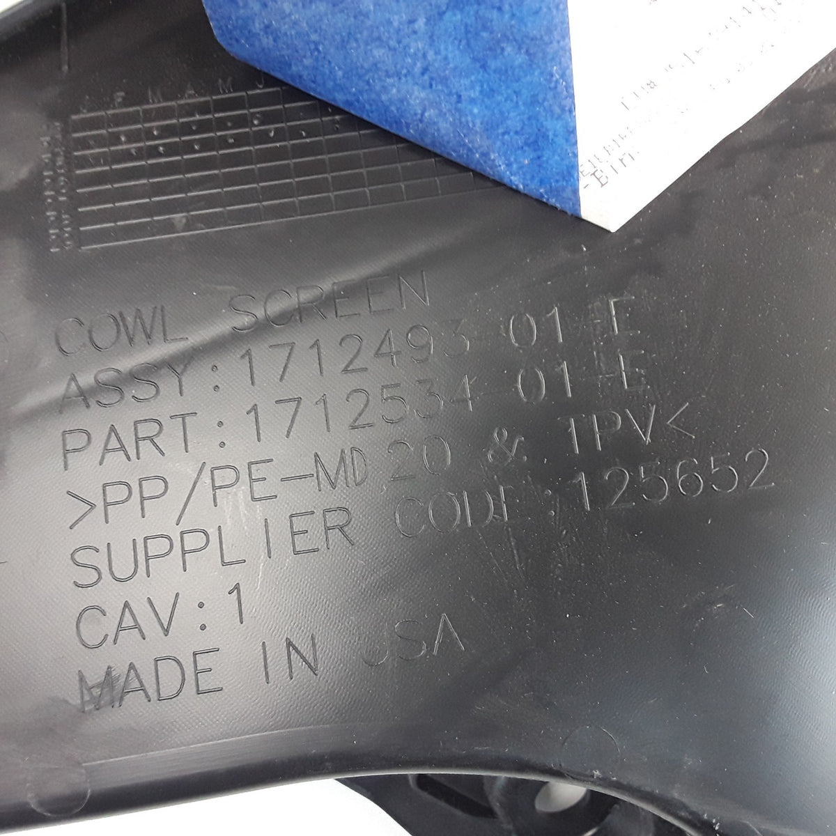 Model 3 2024 LHD Front Cowl Screen Assembly 1712493-01-E OEM