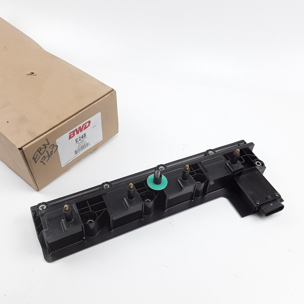 Ignition Coil Fits Cadillac DeVille 2000-2003 Oldsmobile Aurora 2001 2002 2003