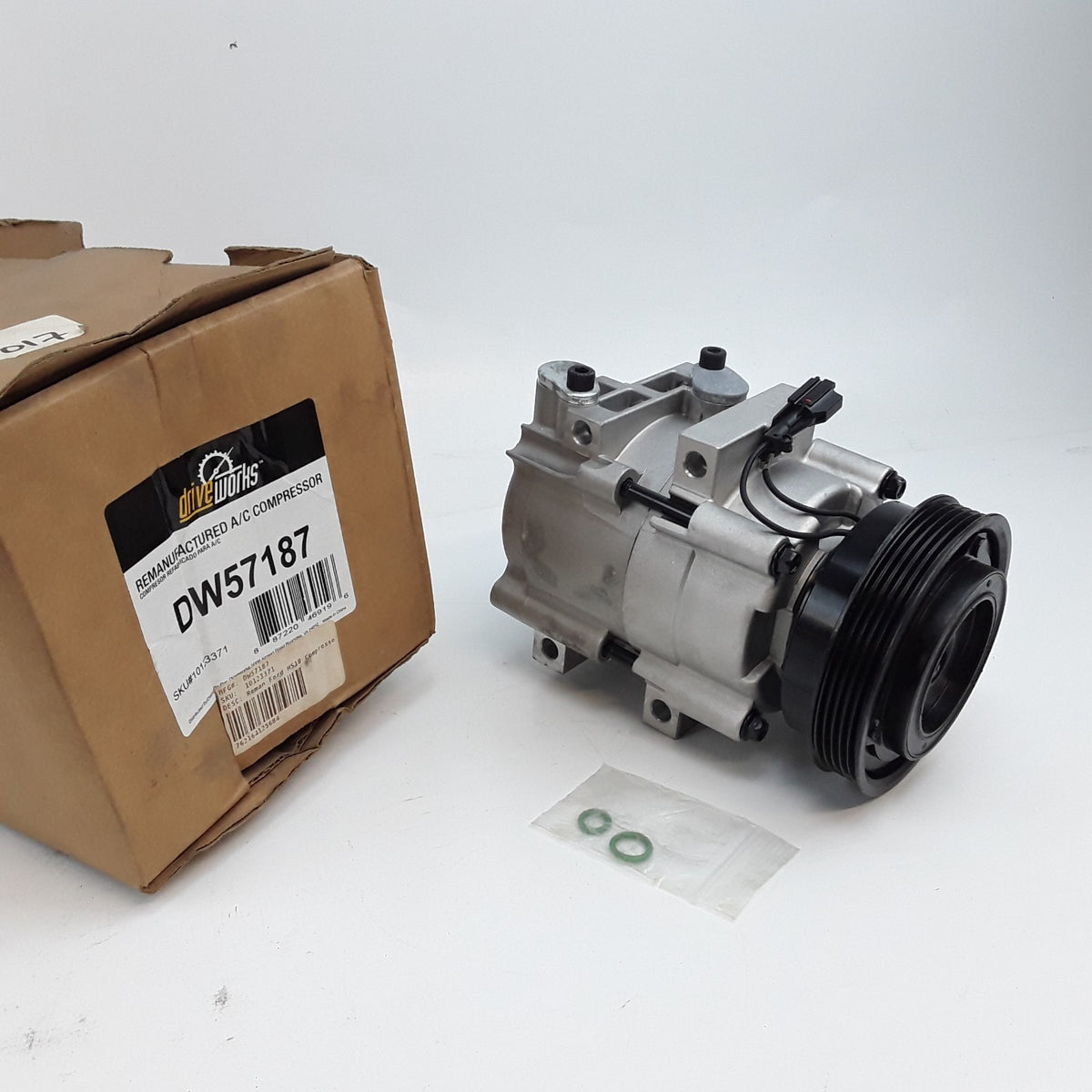 A/C Compressor Fits Hyundai Santa Fe 2001 2002 2003 2004 2.4L Driveworks DW57187