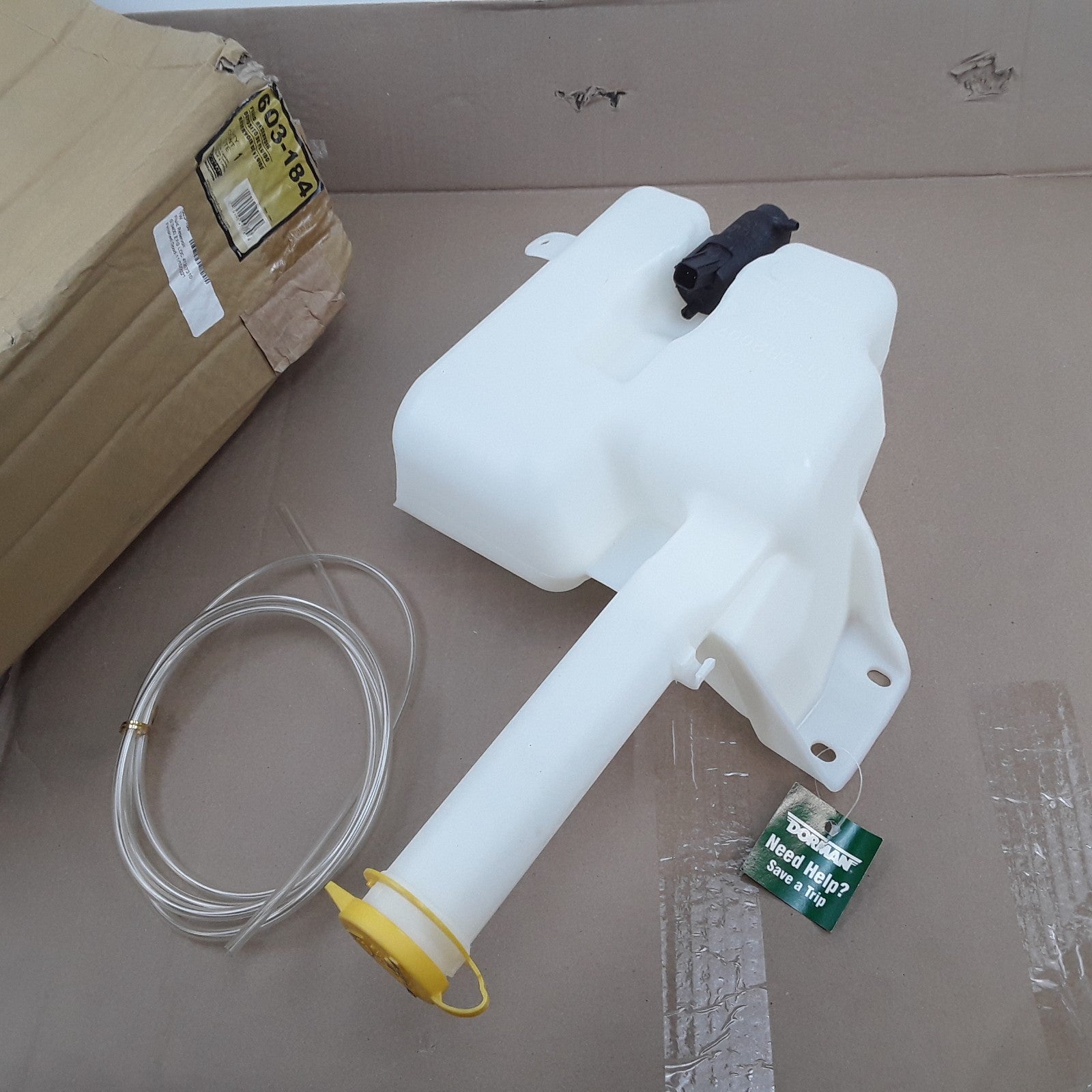 Front Washer Fluid Reservoir For Dodge Stratus Chrysler Cirrus Sebring 2001-2006