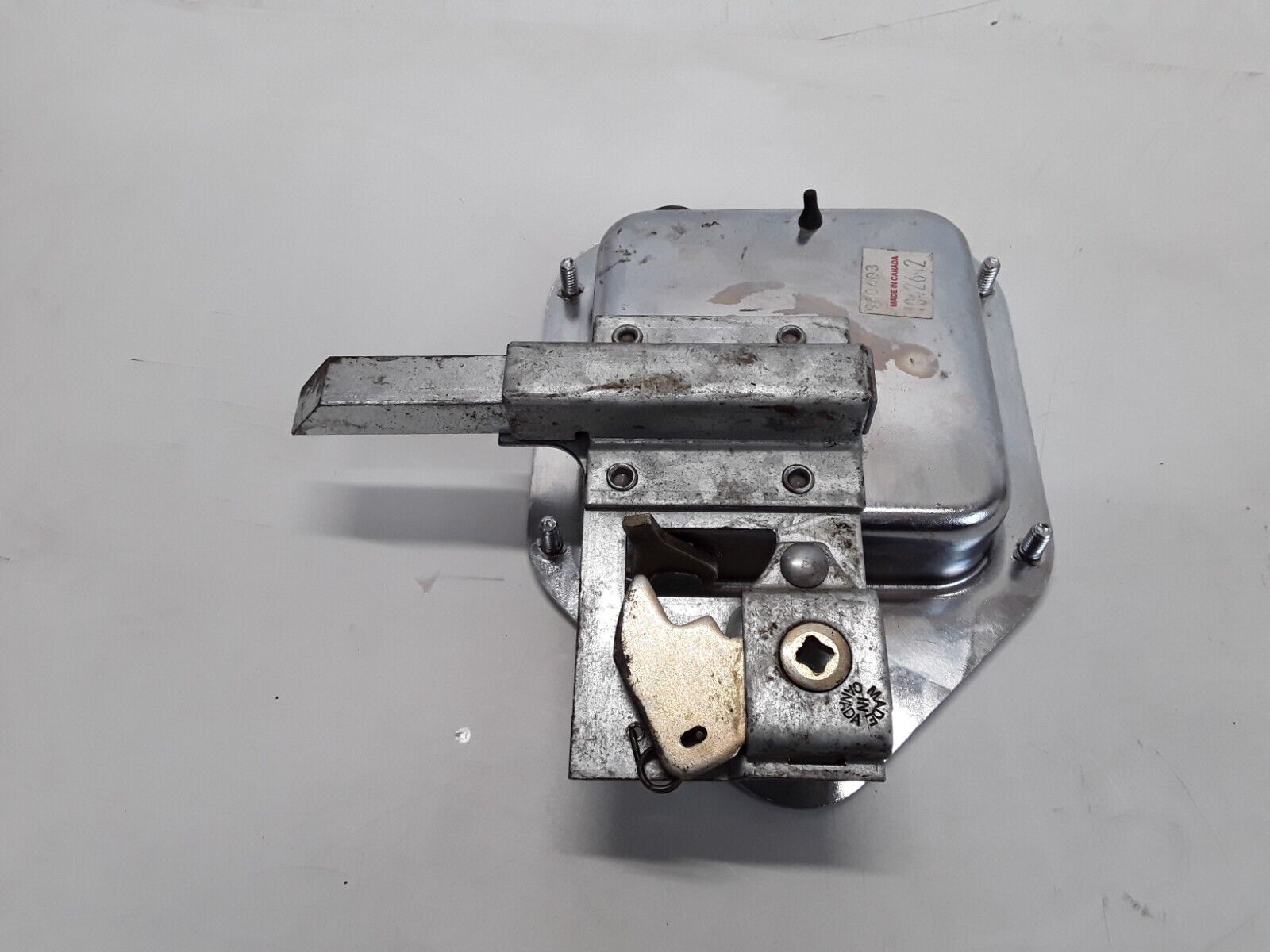 Genuine Kenworth Right Exterior Door Handle 2004-2007 T600A 2004-2015 T800 W900 - HotCarParts