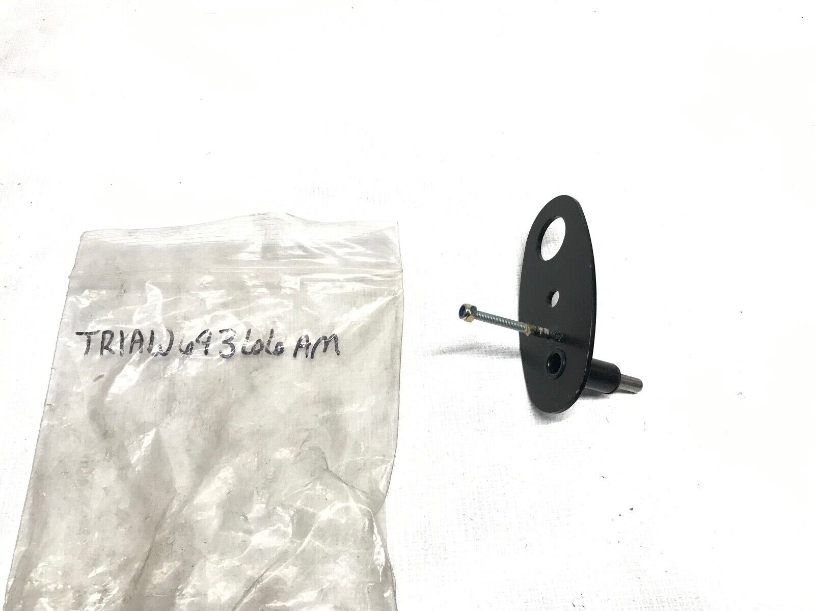 FREIGHTLINER SWIVEL FACE PLATE ASSY TRI-AW69366AM - HotCarParts