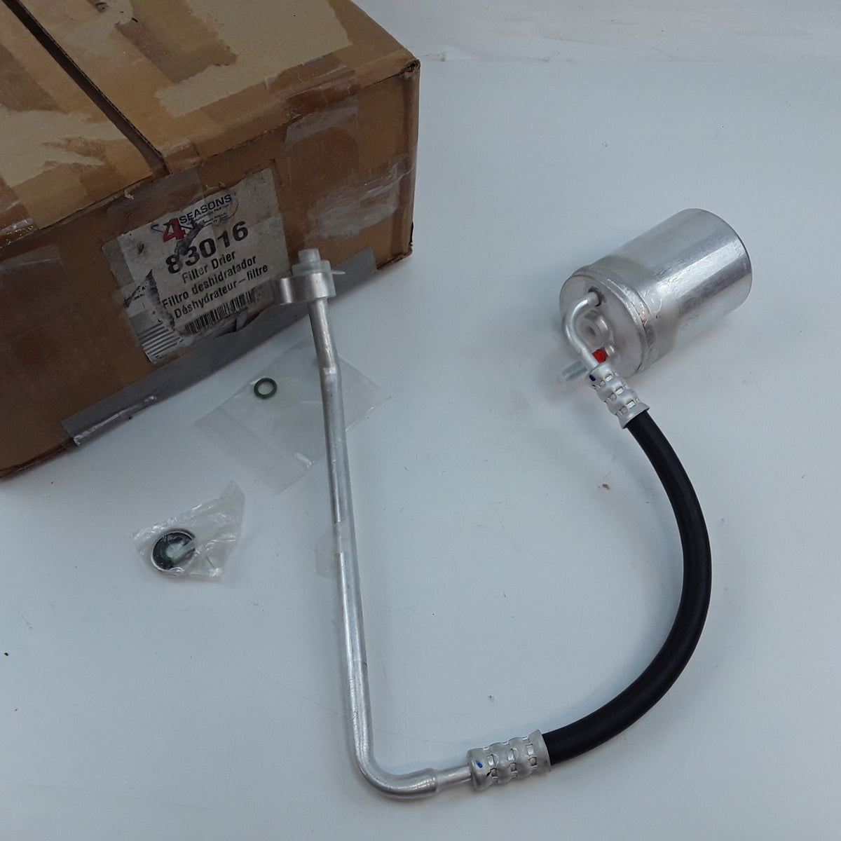 Filter Drier with Hose Fits Mercury Montego Ford Freestyle Five Hundred 2005