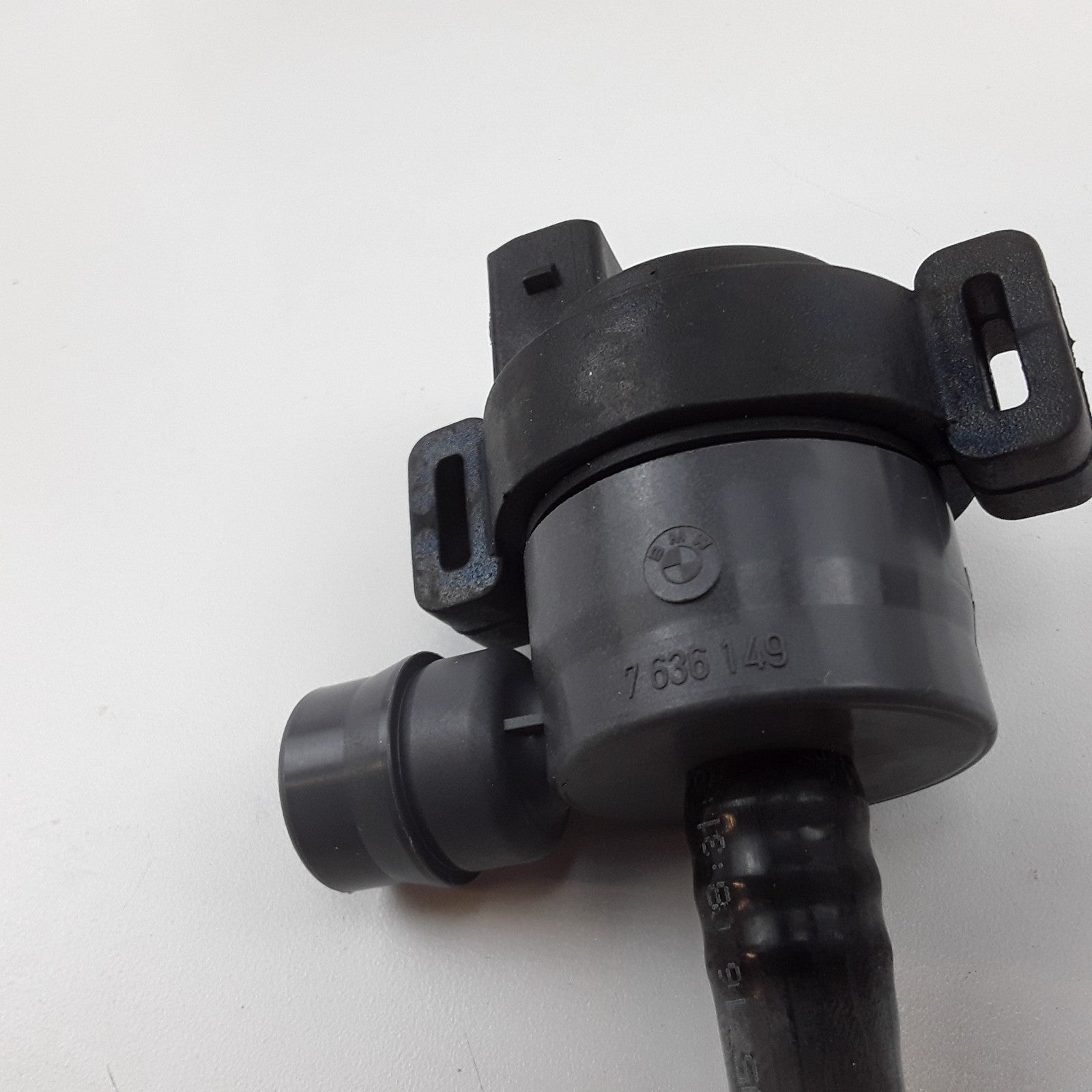Canister Purge Solenoid For BMW 550i GT 550i 650i 750i 750Li Alpina B7 2013-2019