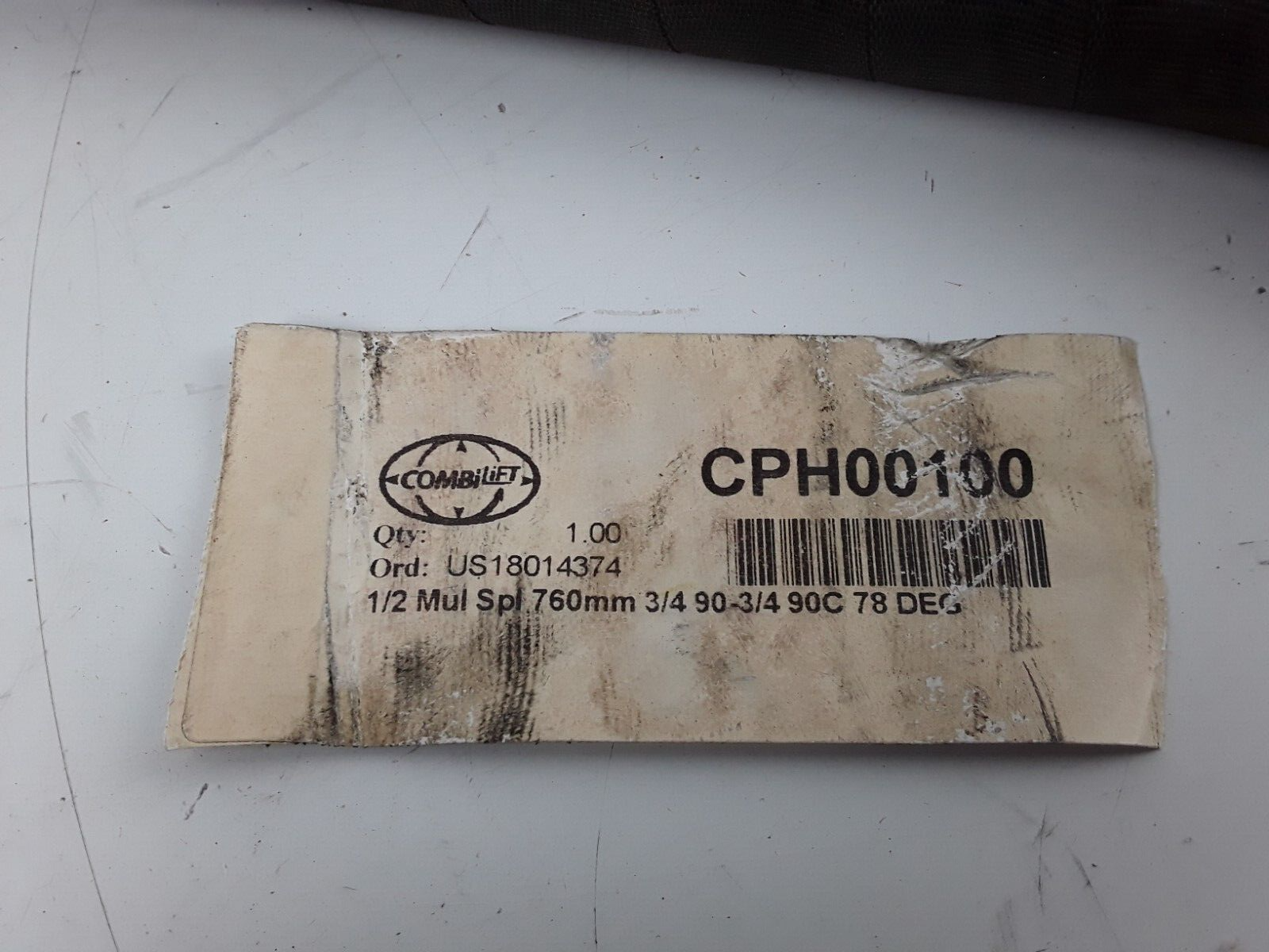 Hydraulic Hose COMBILIFT-CPH00100 1/2 Mul Spl 760mm 3/4 90-3/4 90C 78 DEG 42.0Pa - HotCarParts
