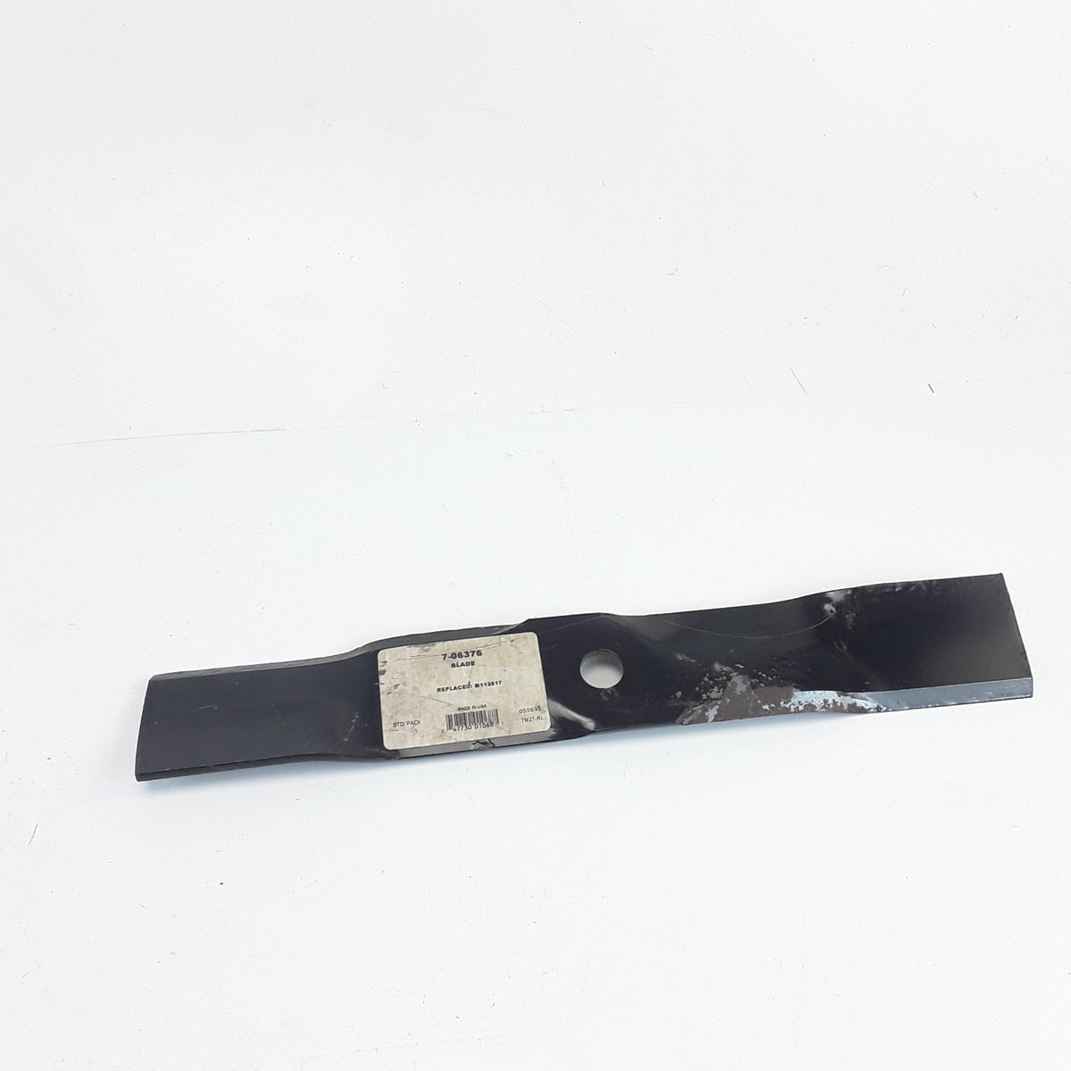 Prime Line 7-06376 Replacement Steel Lawn Mower Blade Replaces M113517