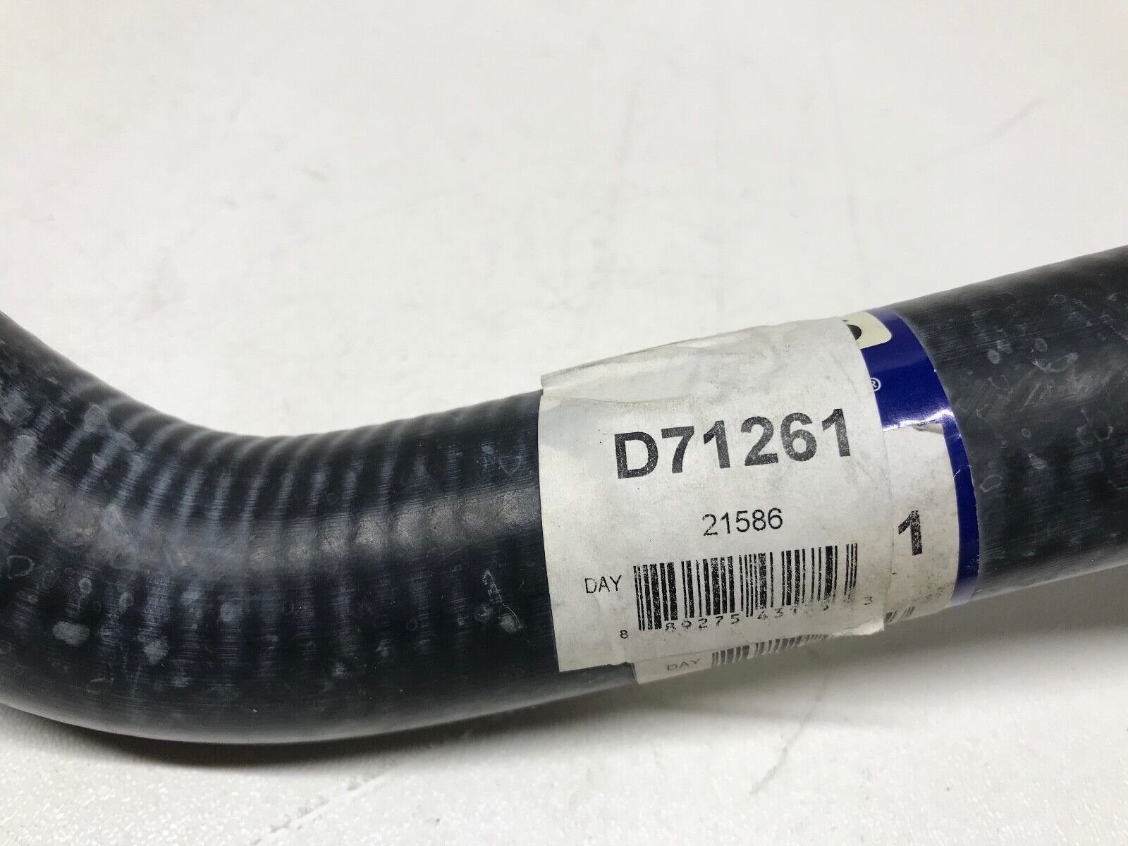 Radiator Coolant Hose-Curved Radiator Hose Dayco for Chevrolet, Nissan, Toyota - HotCarParts