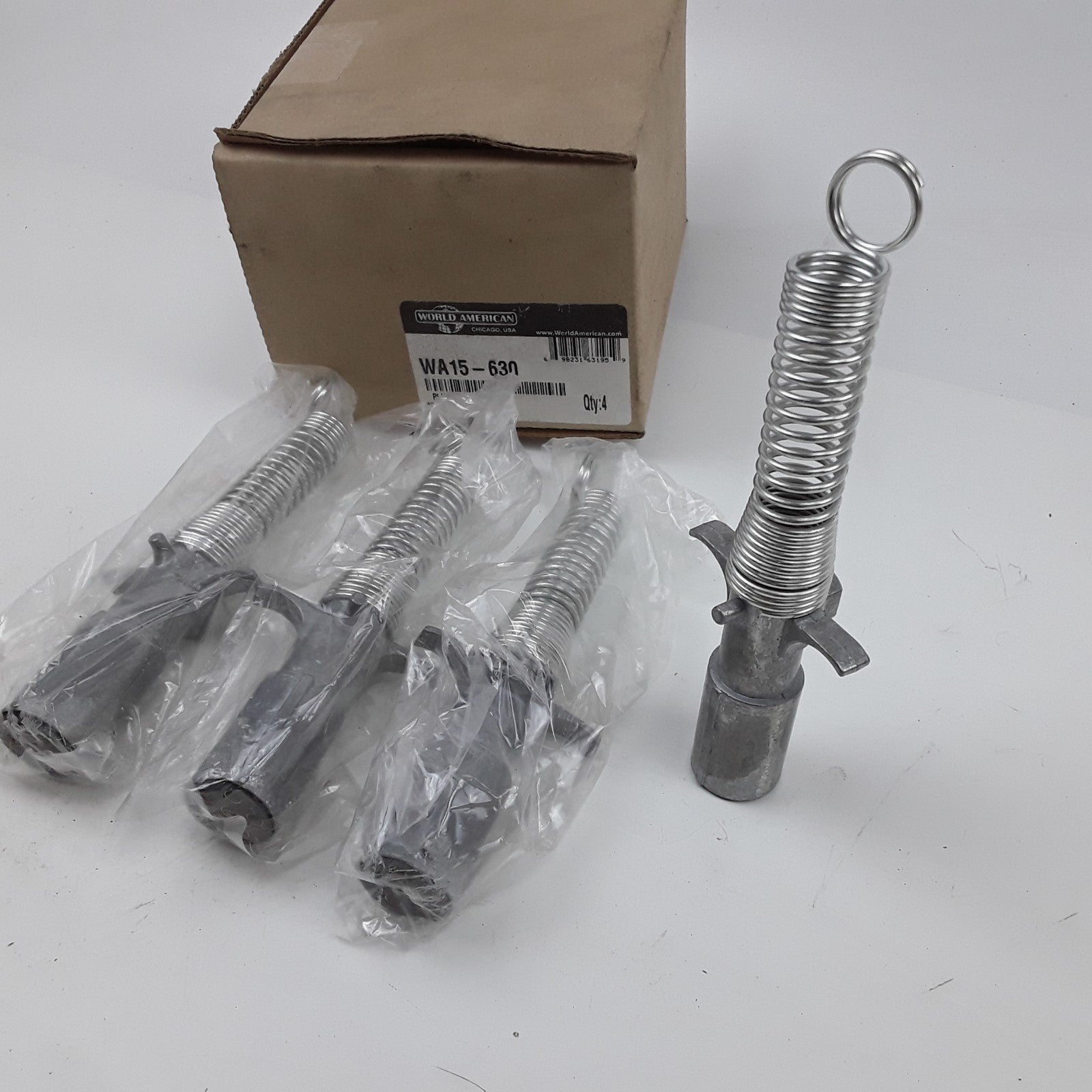 4 World American WA15-630 6-Way Wiring Plug w/ Spring Guard For Tractor/Trailer