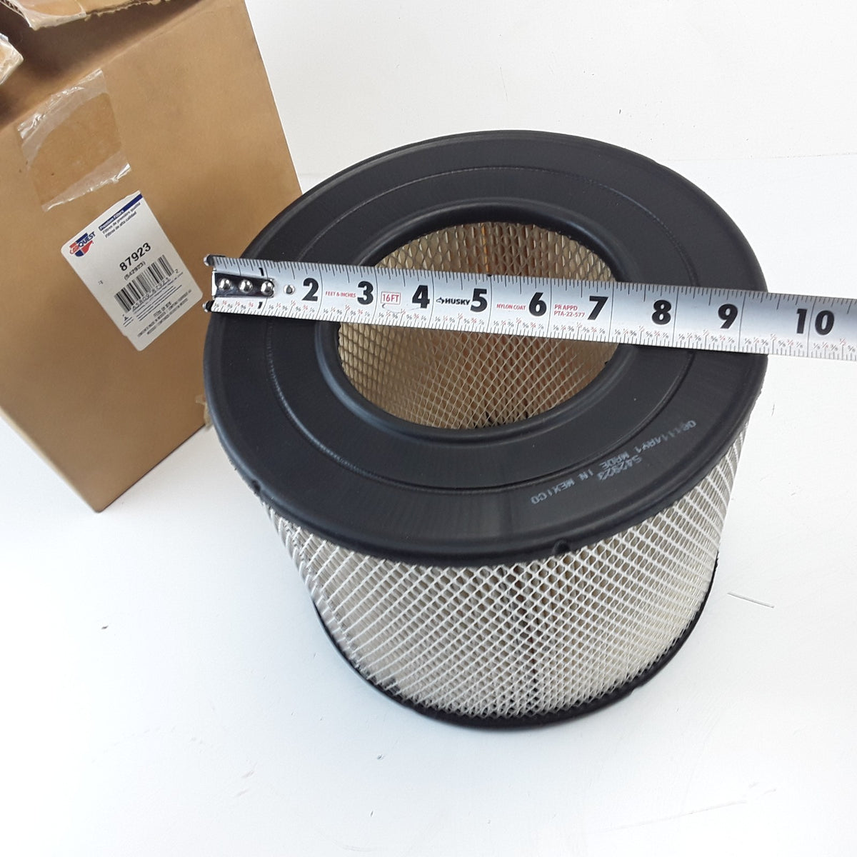 Carquest 87923 Engine Air Filter Axial Seal Element Assembly For Cummins Engines