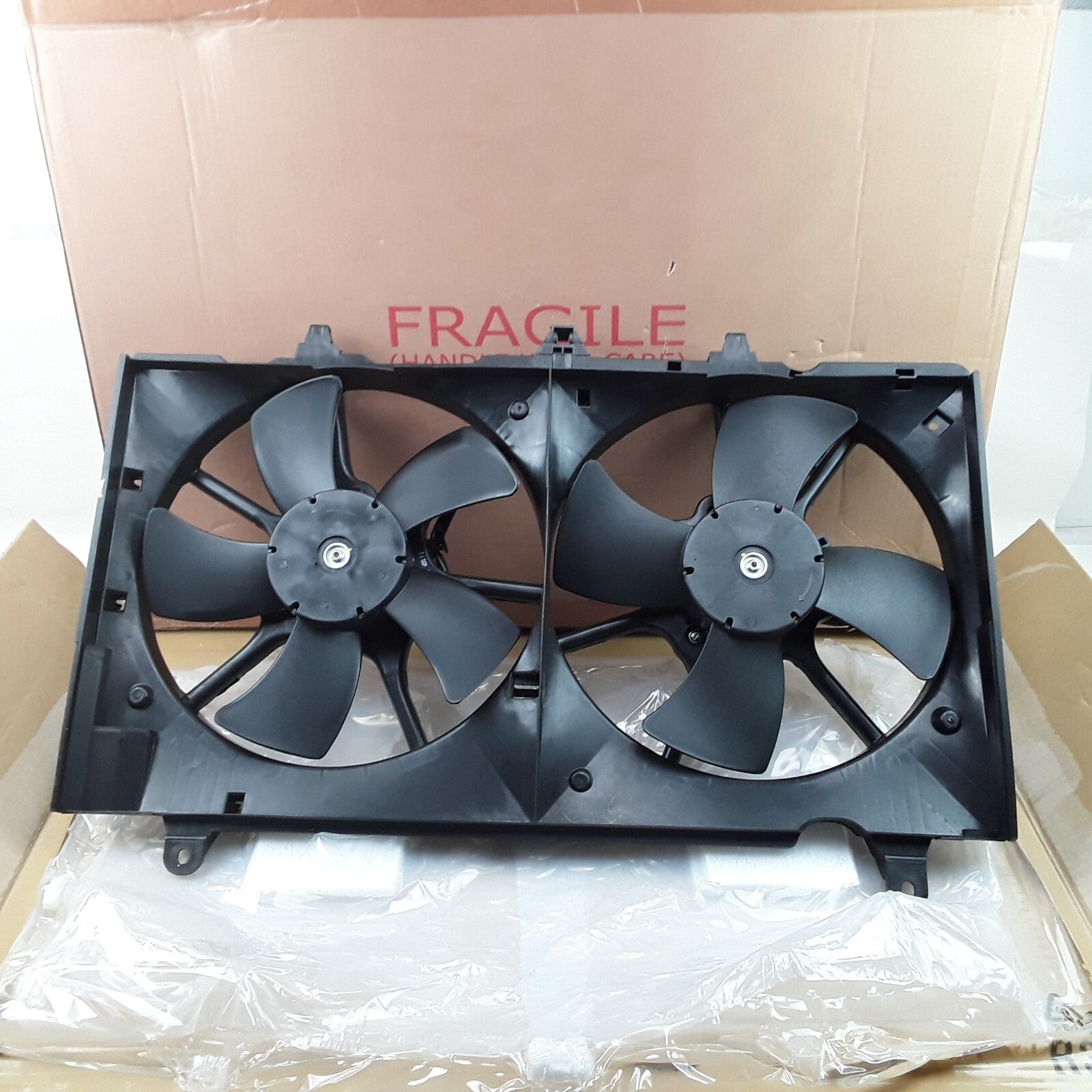 Engine Cooling Radiator Dual Fan Assembly Fits Nissan 350Z 2007 2008 2009