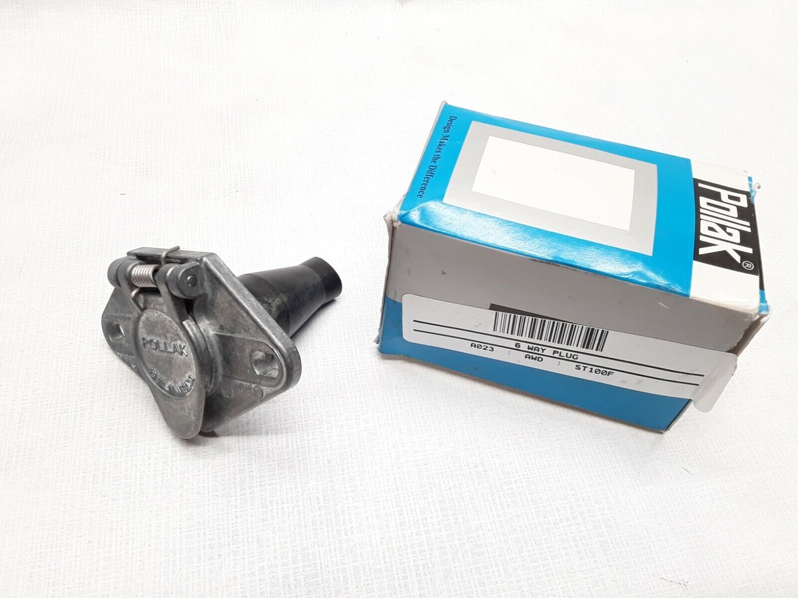 GENUINE Pollak 11-608P 6-Way Connector Socket w Rubber Boot 9lgp4 FAST SHIPPING - HotCarParts