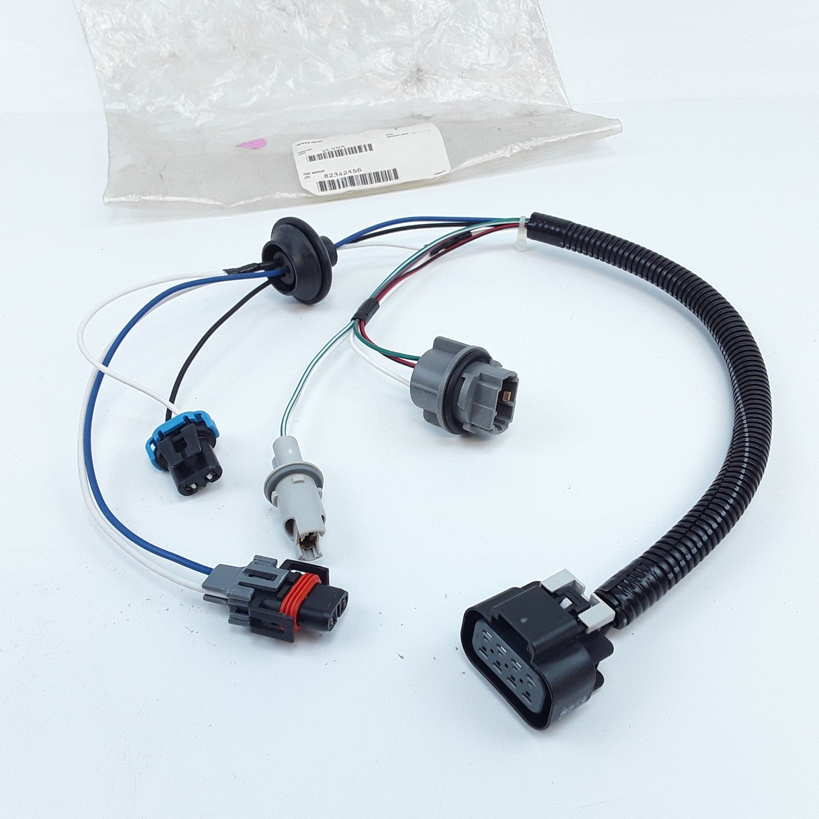 OEM Genuine Headlight Head Lamp Wire Wiring Harness 82342456 For Volvo VNL