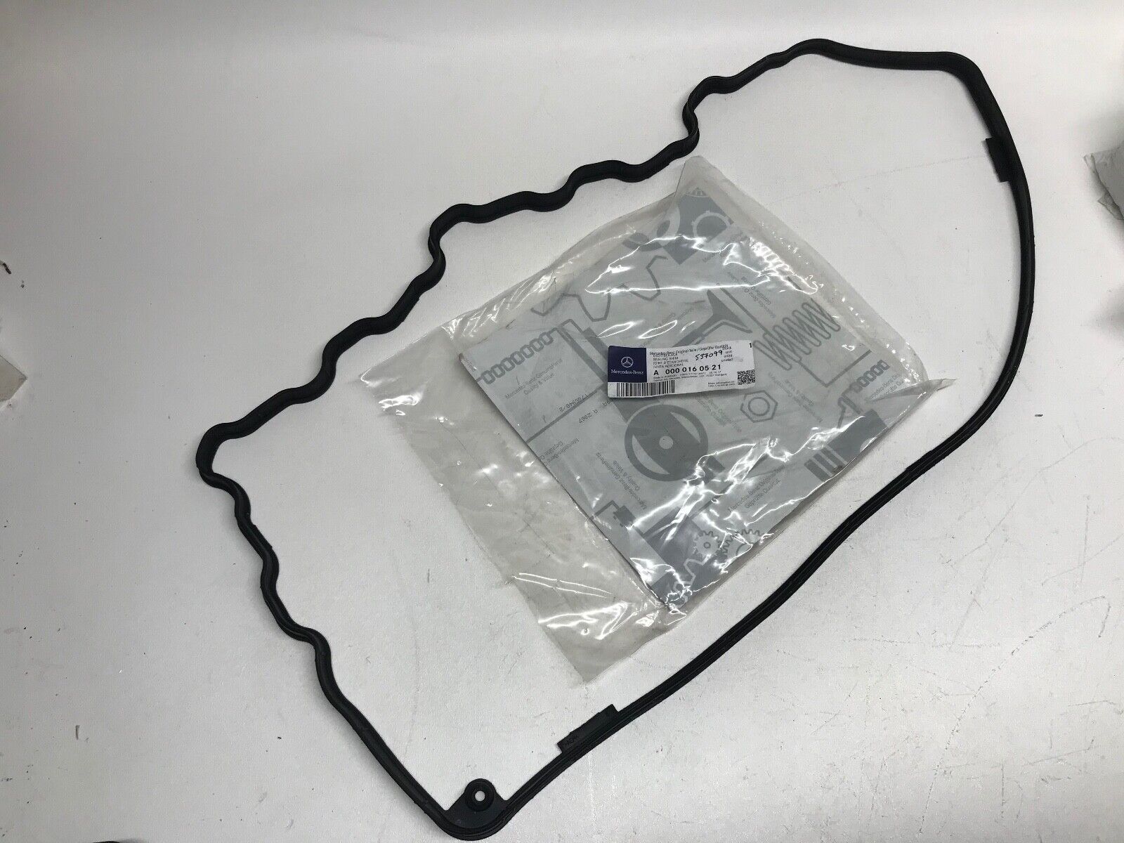 GENUINE OEM MERCEDES-BENZ A0000160521 Valve Cover Gasket MBE900 DDEA0000160521 - HotCarParts