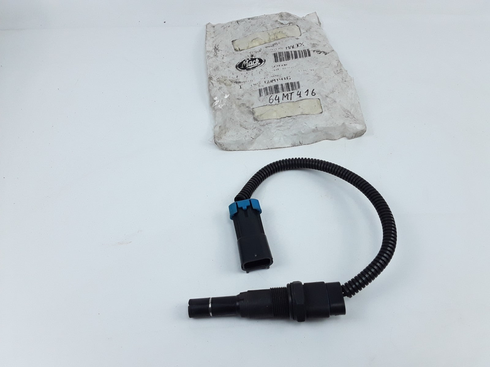 Mack 64MT416 Engine Coolant Level Sensor Assembly For Mack Trucks