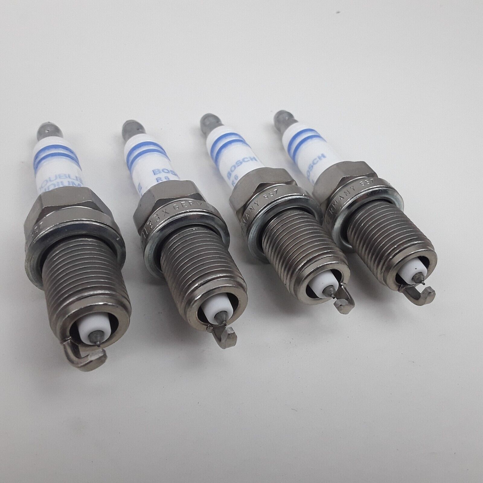 4 Bosch 9600 Double Iridium Spark Plug For Chevrolet Hyundai Kia Toyota Subaru