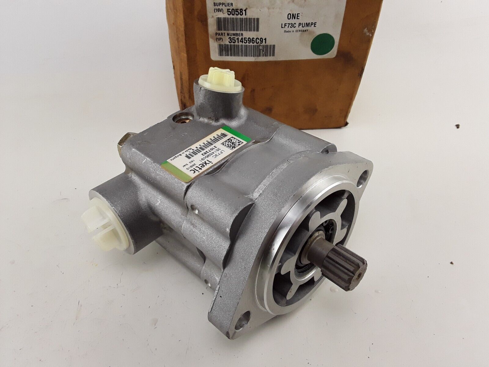 GENUINE International 3514596C91 Power Steering Pump LF73C FAST FREE SHIPPING - HotCarParts