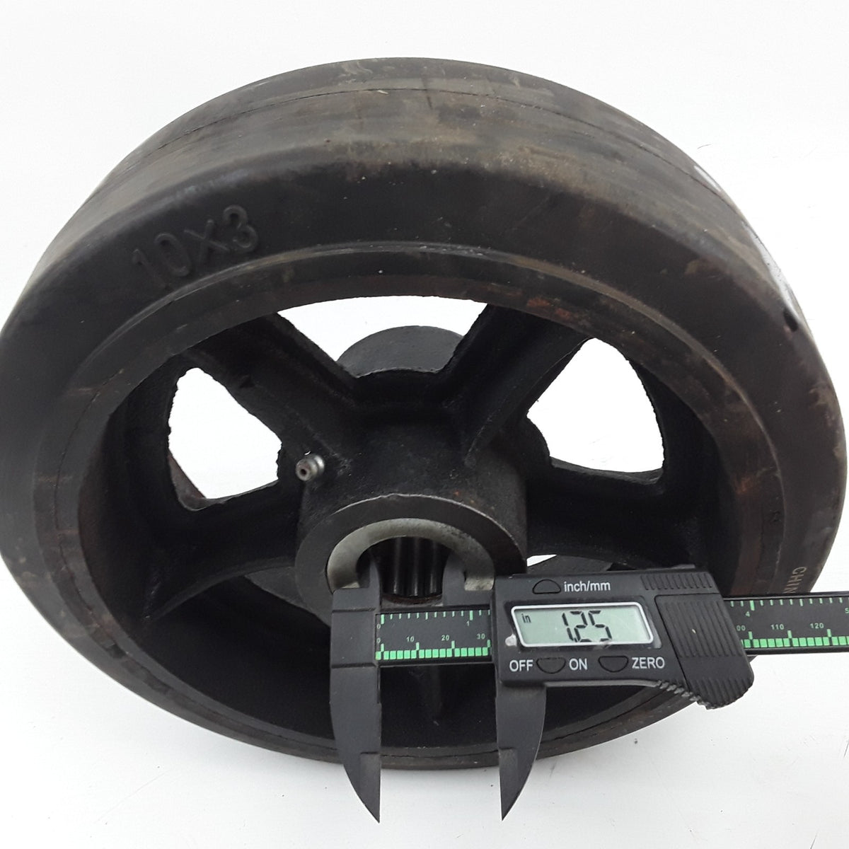 10" x 3" Heavy-Duty Rubber Drive Wheel With Splined Hub For Industrial Equipment