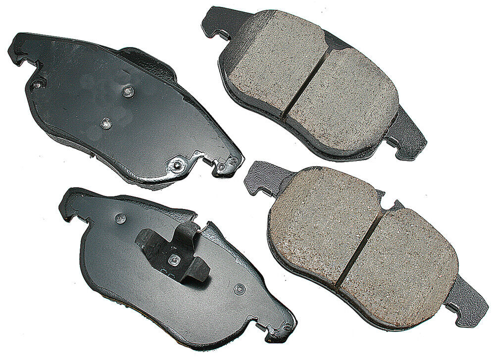 Front Ceramic Disc Brake Pad Set Fits Saab 9-3X & 9-3 2003-2011